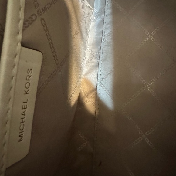 Michael Kors Zoe light cream Croc-Embossed Leather Satchel - Picture 9 of 10